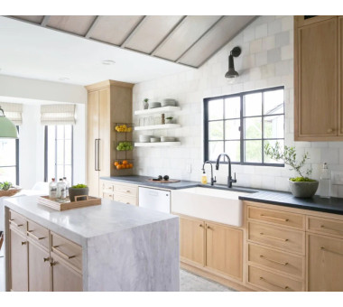 Y-Series Slim Shaker Maple